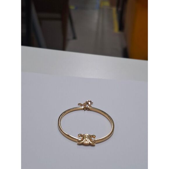 Celine Triomphe Articulated Bracelet in Gold Metal - Picture 2 of 12